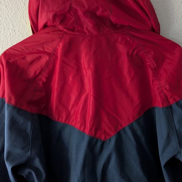 80s Vintage Field & Stream Windbreaker‎ Jacket with Hood - Picture 10 of 14